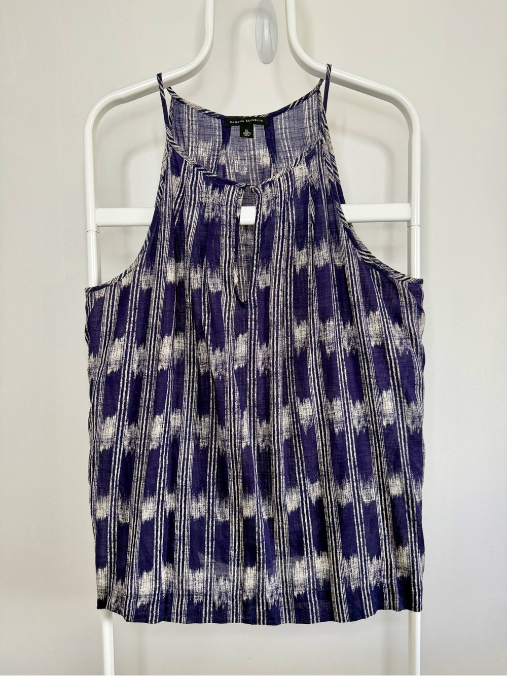 Banana Republic XL Blue Ivory Ikat Print Cotton Sleeveless Blouse Tank Top
